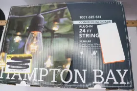 142c-24-12 Hampton Bay Commercial String Light Black 12-light 24 Ft. - Missing 1 Bulb